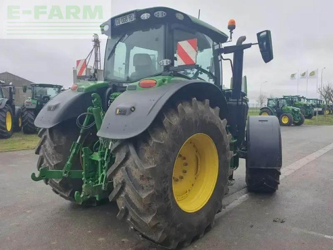 John Deere 6r 215 - جرار: صور 3 John Deere 6r 215 - جرار: صور 3