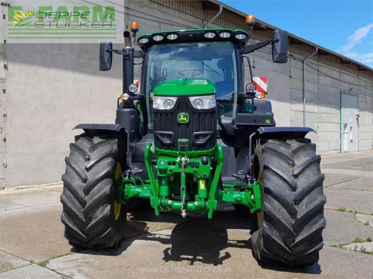John Deere 6r 215 - جرار: صور 4 John Deere 6r 215 - جرار: صور 4