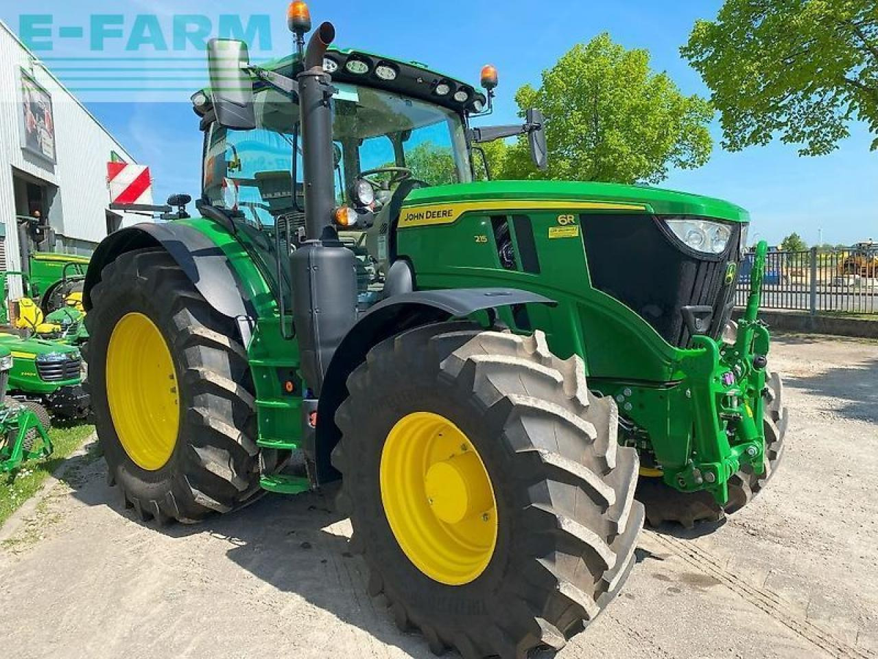 John Deere 6r215 - جرار: صور 2 John Deere 6r215 - جرار: صور 2