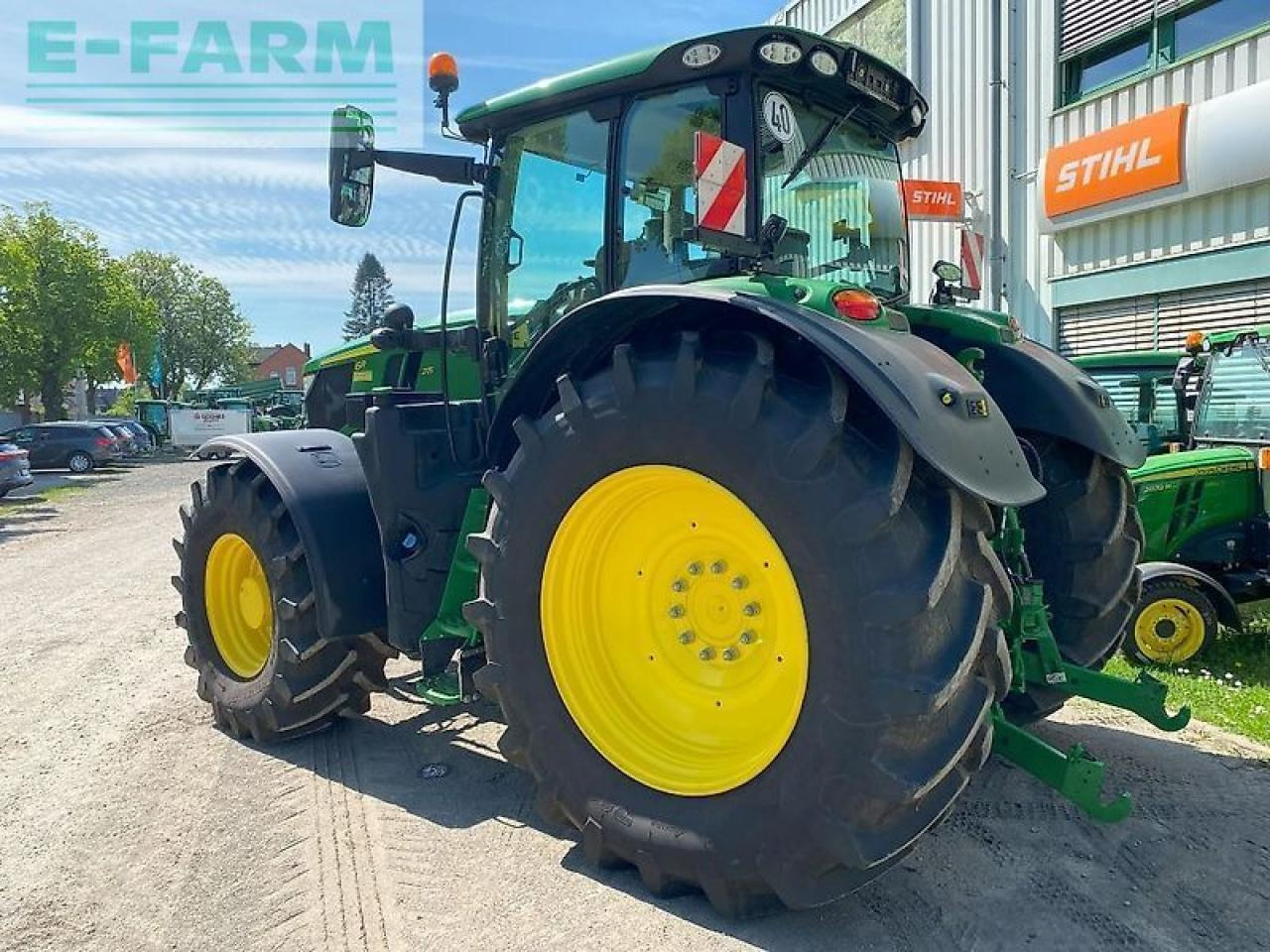 John Deere 6r215 - جرار: صور 4 John Deere 6r215 - جرار: صور 4
