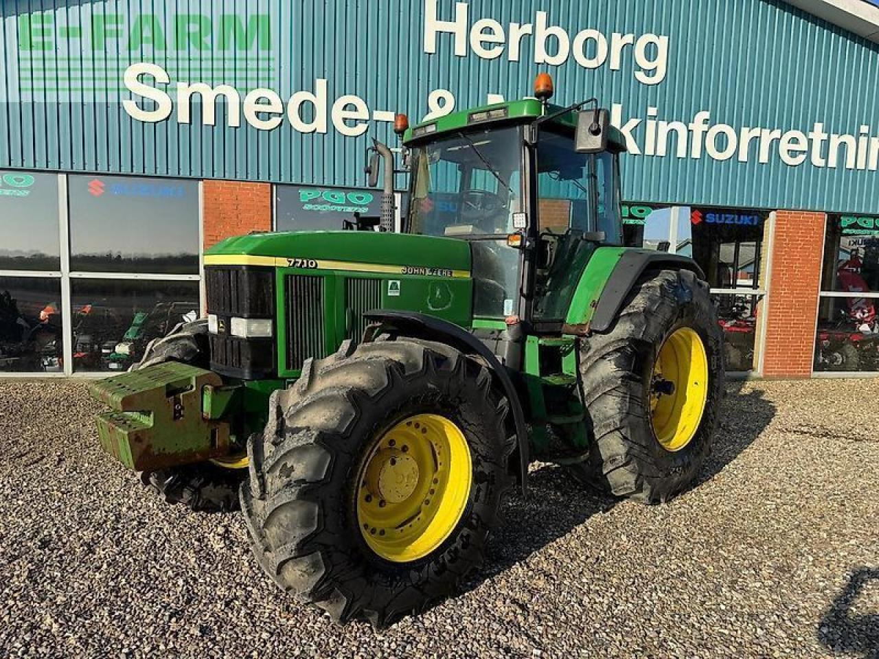 John Deere 7710 - جرار: صور 1 John Deere 7710 - جرار: صور 1