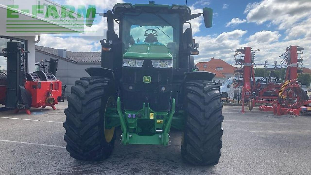 جرار John Deere 7r 330: صور 6