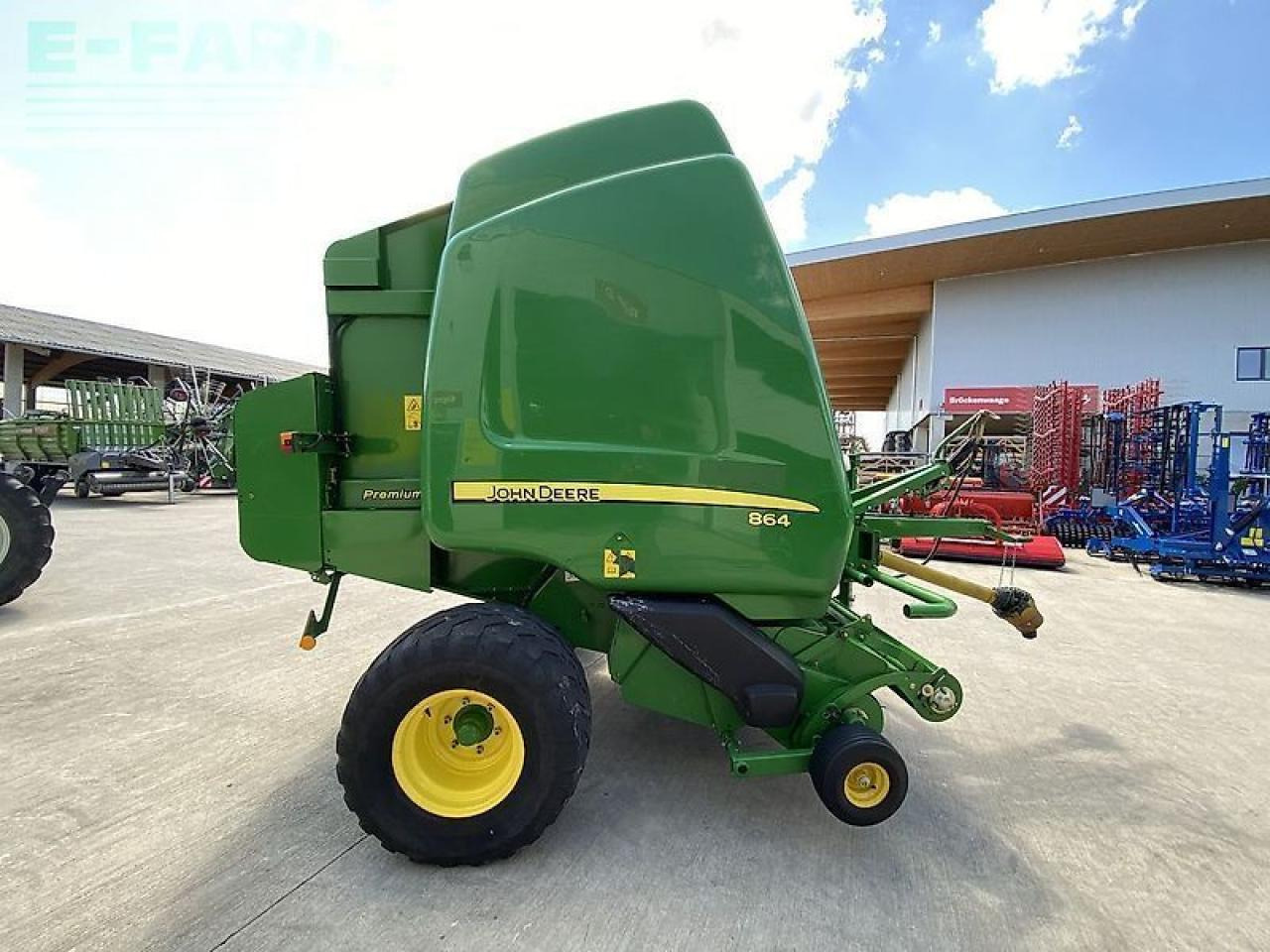 مكبس البالات المستطيله John Deere 864: صور 7 مكبس البالات المستطيله John Deere 864: صور 7