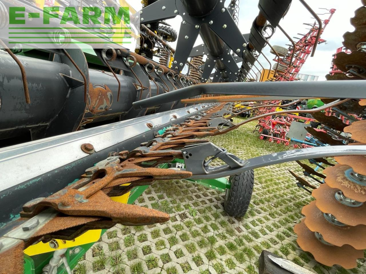 حصادة شاملة John Deere S690i: صور 29 حصادة شاملة John Deere S690i: صور 29