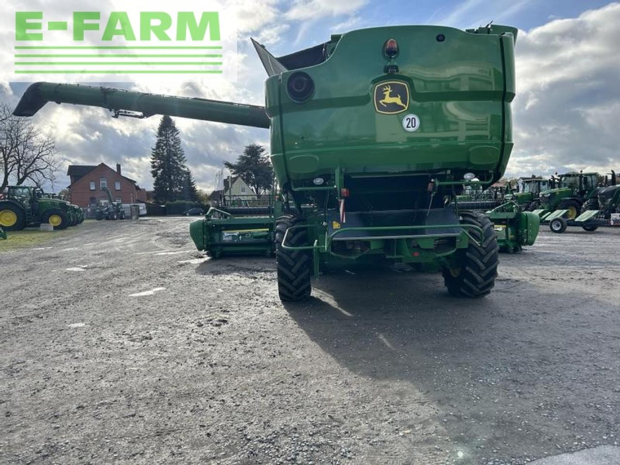 John Deere s685i - حصادة شاملة: صور 5 John Deere s685i - حصادة شاملة: صور 5