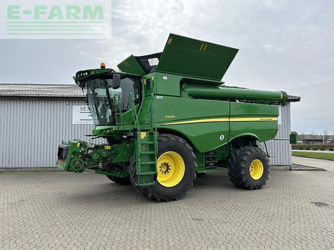 John Deere s685i - حصادة شاملة: صور 1 John Deere s685i - حصادة شاملة: صور 1