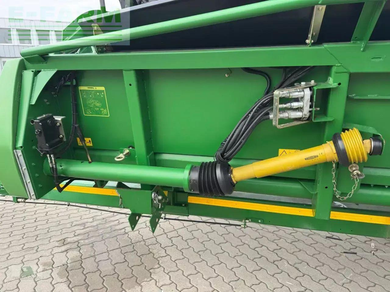 حصادة شاملة John Deere t560i hm: صور 20