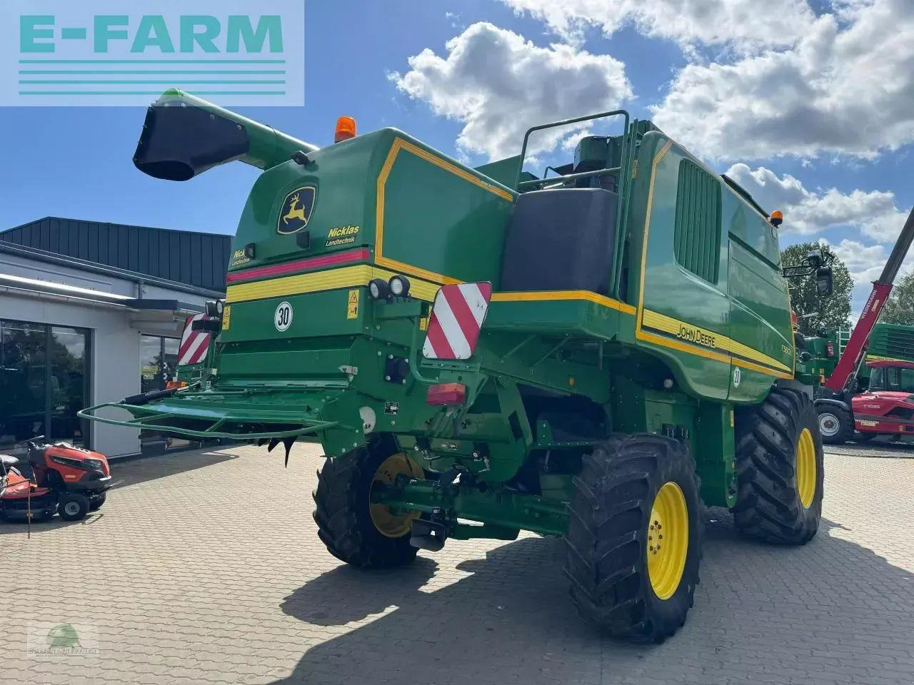 حصادة شاملة John Deere t560i hm: صور 6