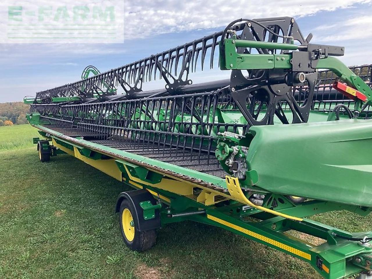 حصادة شاملة John Deere x9 1100: صور 33