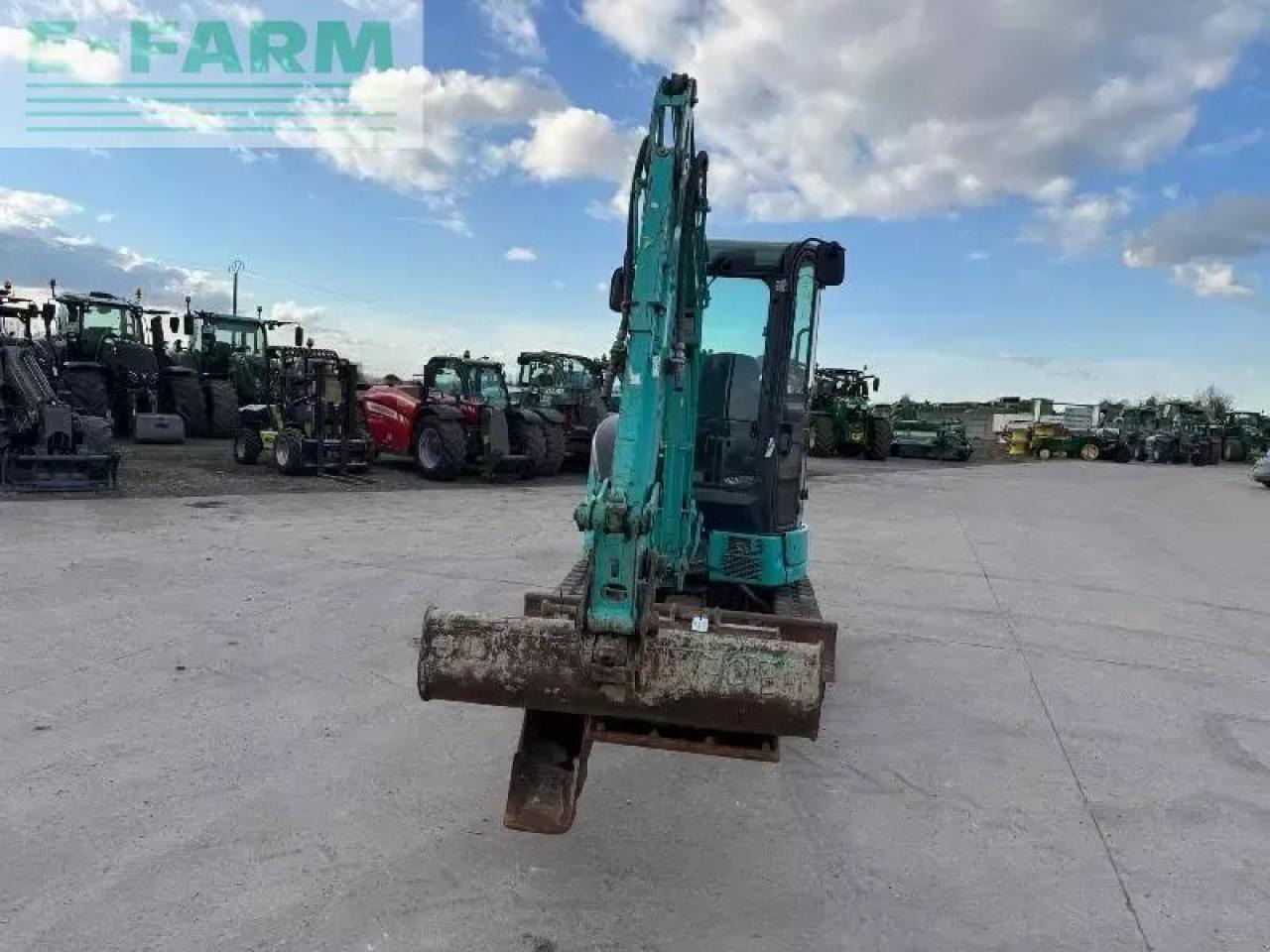 Kobelco sk 25 sr-6e - حفارة مصغرة: صور 5 Kobelco sk 25 sr-6e - حفارة مصغرة: صور 5