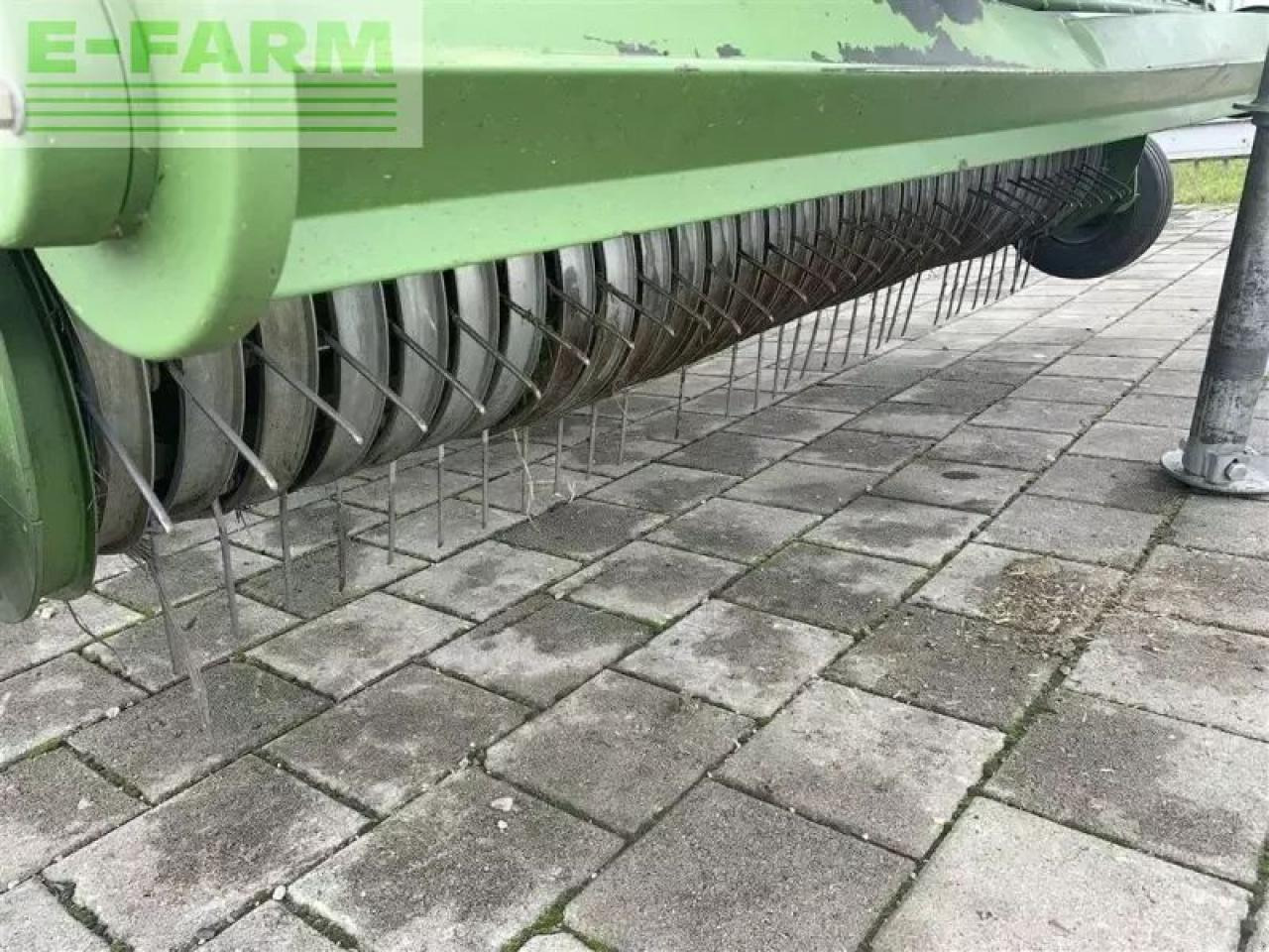 مكبس البالات المستطيله Krone comprima cf 155 xc: صور 12