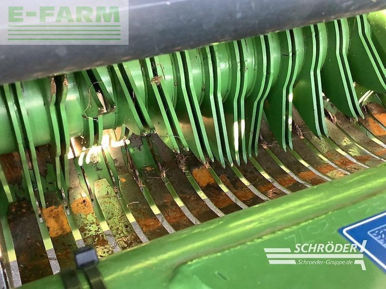 مكبس البالات المستطيله Krone comprima v 180 xc: صور 6