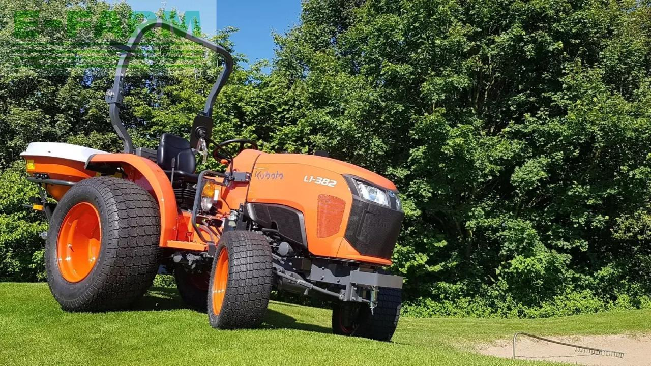 Kubota l1-382 turf - جرار: صور 4 Kubota l1-382 turf - جرار: صور 4