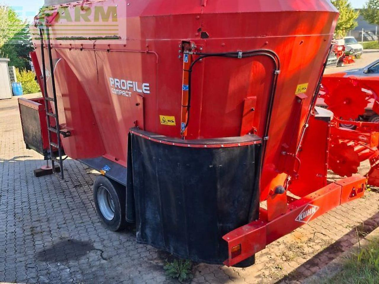 Kuhn 1880 profile - المعدات لتربية الماشية: صور 3 Kuhn 1880 profile - المعدات لتربية الماشية: صور 3