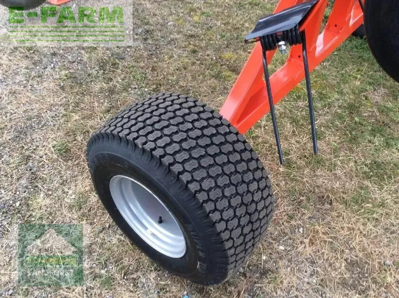 لمّامَة القش Kuhn gf 10803 t: صور 6