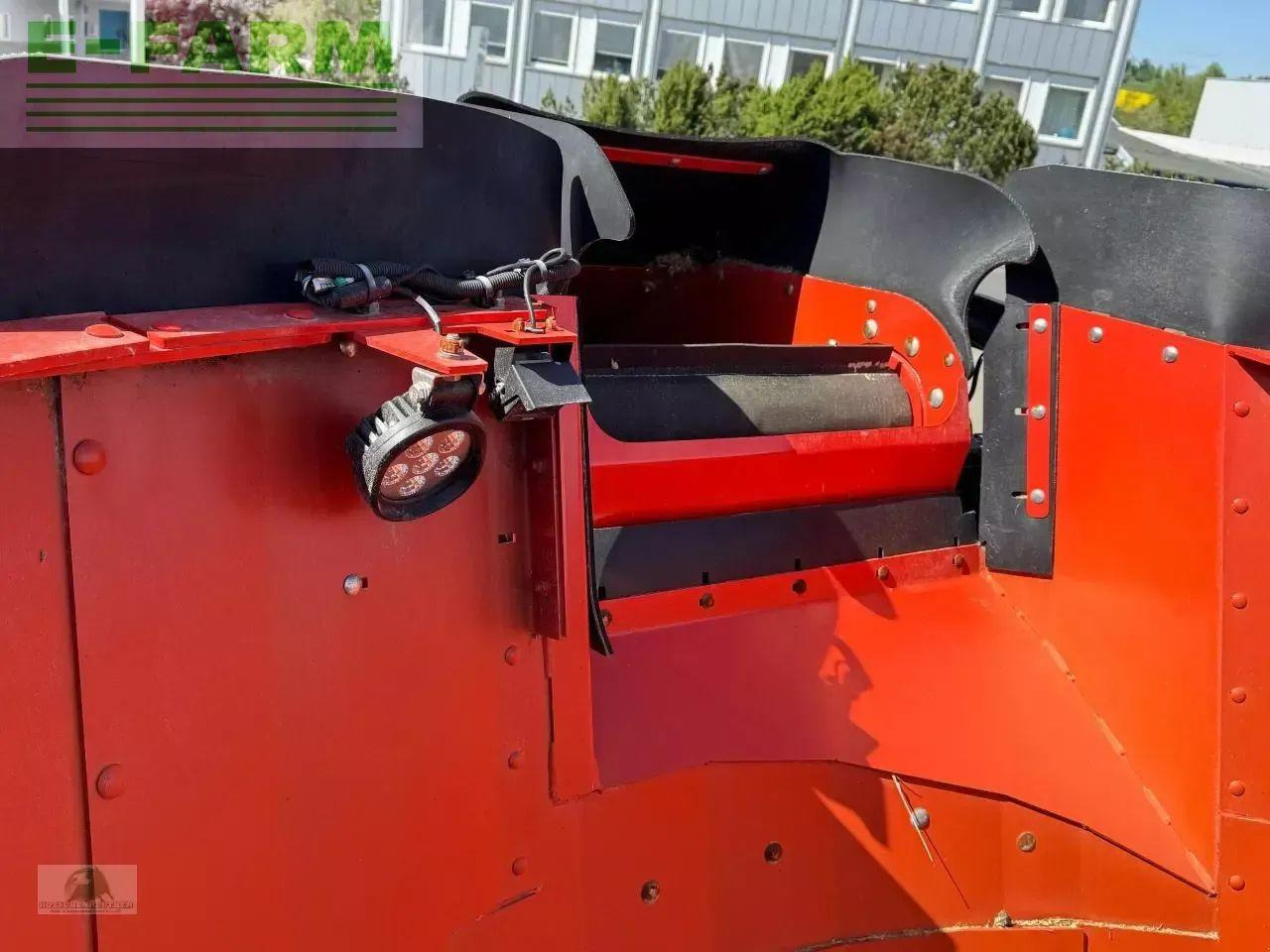المعدات لتربية الماشية Kuhn spv: صور 10
