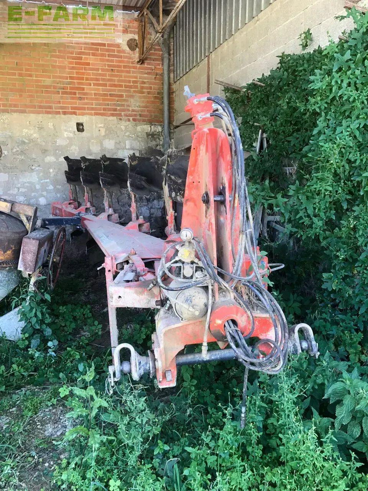 Kuhn vari master 153 - محراث: صور 1 Kuhn vari master 153 - محراث: صور 1