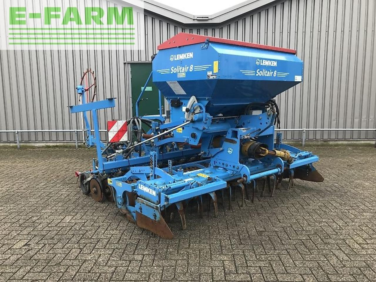 Lemken solitair 8/300 + zirkon 10/300 - معدات بذار: صور 1 Lemken solitair 8/300 + zirkon 10/300 - معدات بذار: صور 1