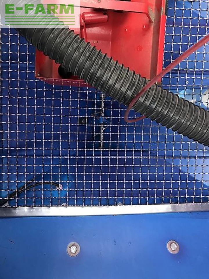 Lemken solitair 8/300 + zirkon 10/300 - معدات بذار: صور 5 Lemken solitair 8/300 + zirkon 10/300 - معدات بذار: صور 5