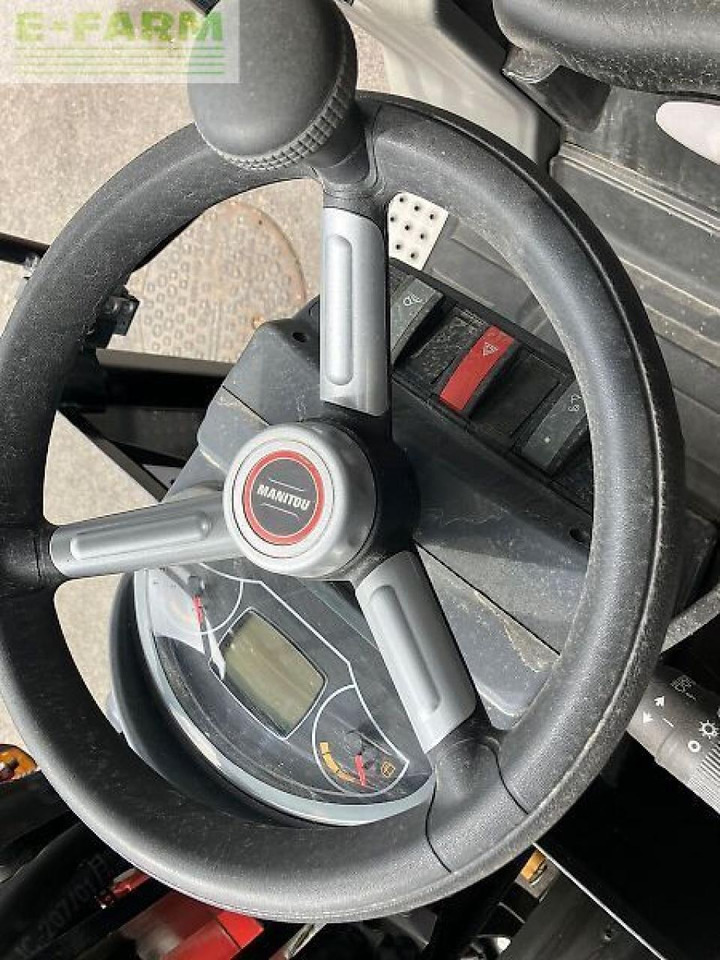 لودر مفصلي صغير Manitou mla 4-50: صور 9