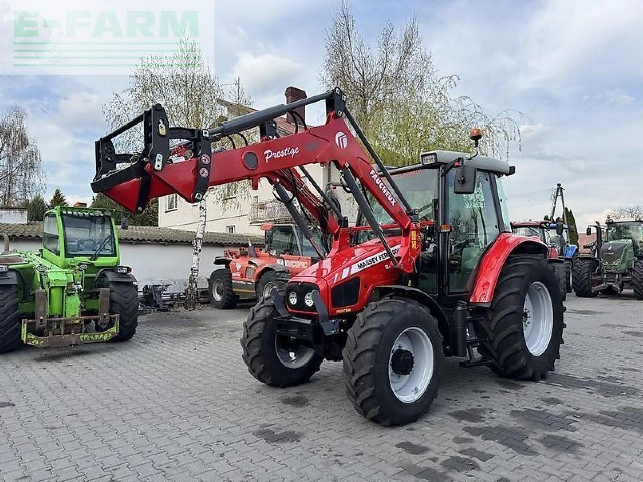 Massey Ferguson 5455 + faucheux prestige 120 - جرار: صور 1 Massey Ferguson 5455 + faucheux prestige 120 - جرار: صور 1
