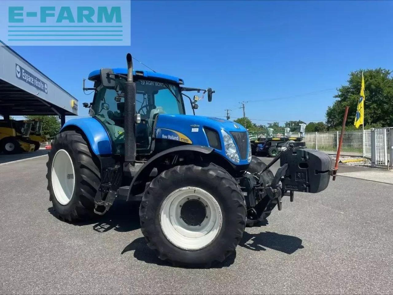New Holland t 7050 - جرار: صور 3 New Holland t 7050 - جرار: صور 3