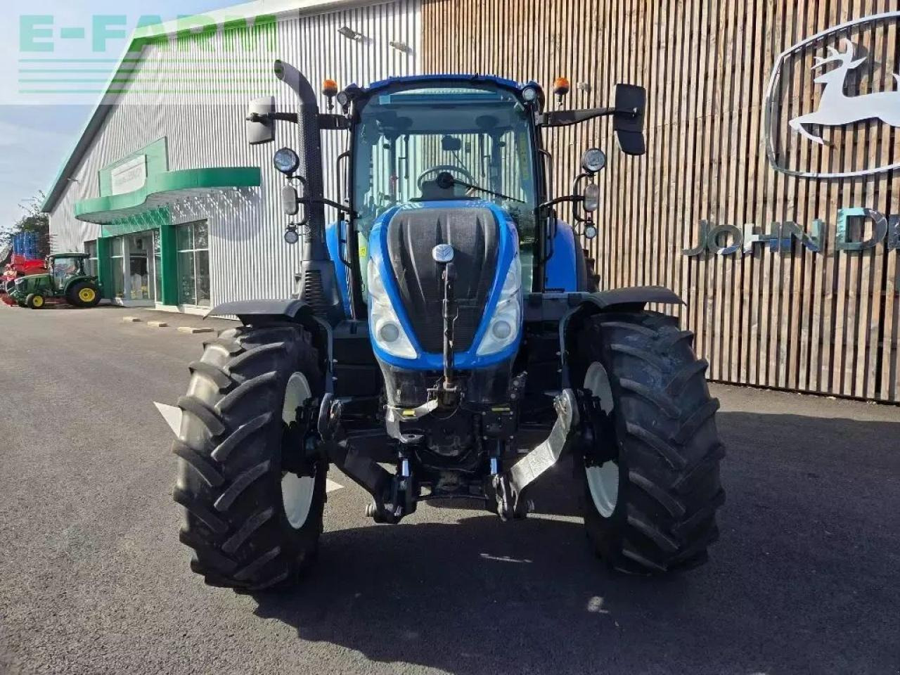 New Holland t5-100 - جرار: صور 3 New Holland t5-100 - جرار: صور 3