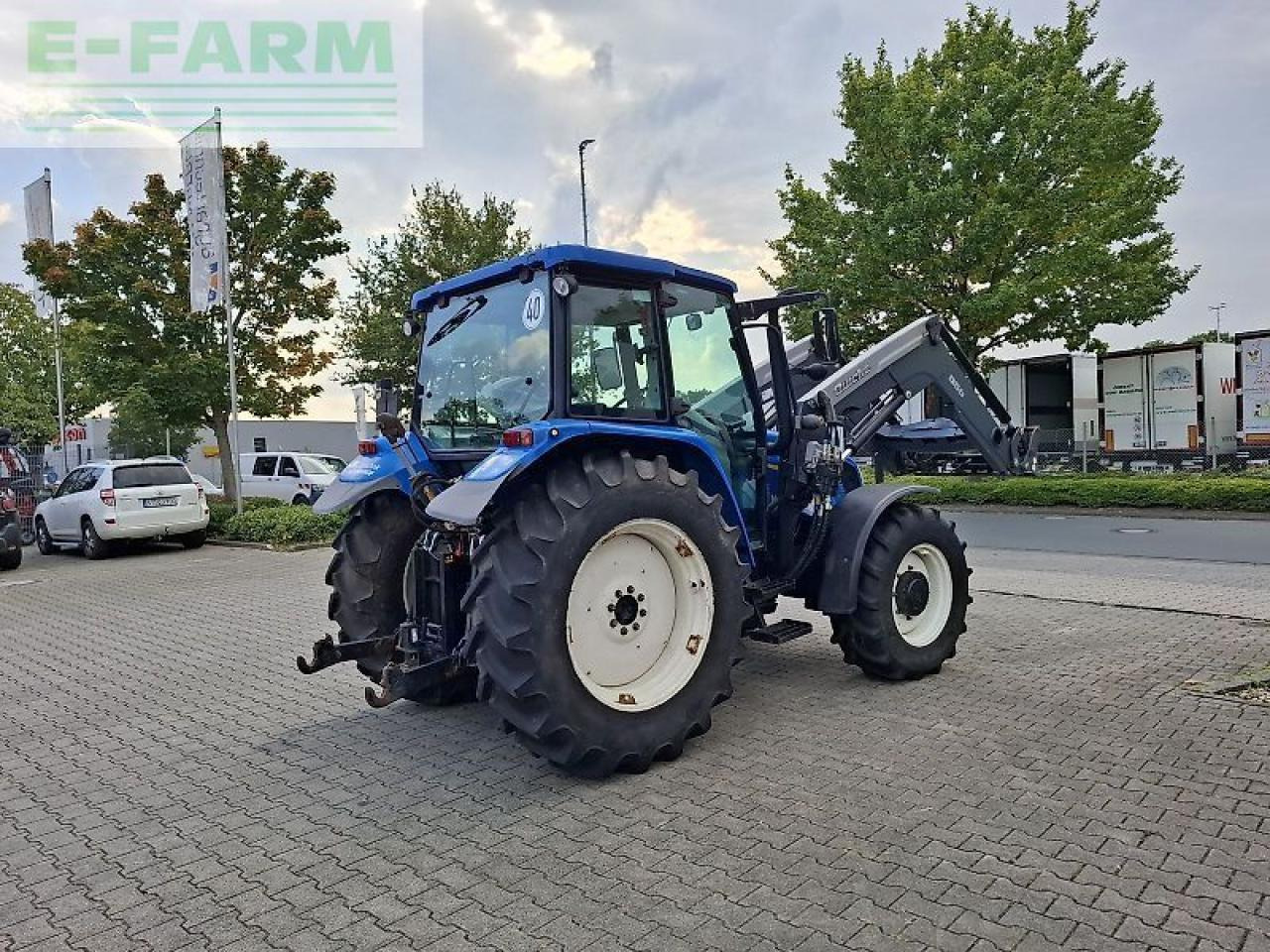 New Holland t5050 - جرار: صور 5 New Holland t5050 - جرار: صور 5
