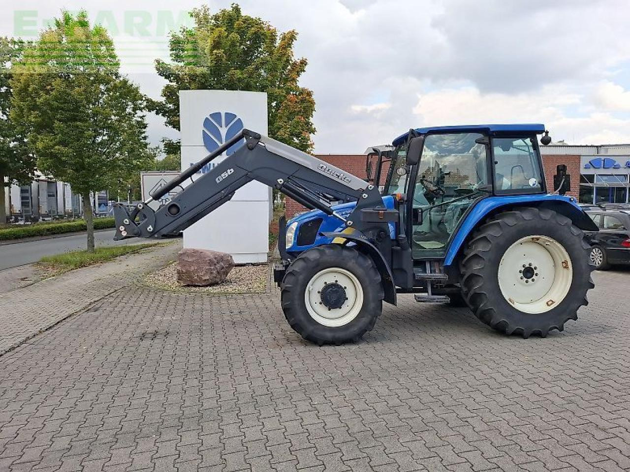 New Holland t5050 - جرار: صور 2 New Holland t5050 - جرار: صور 2