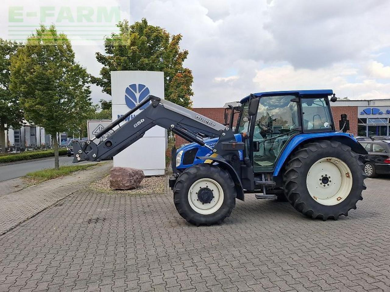 New Holland t5050 - جرار: صور 1 New Holland t5050 - جرار: صور 1