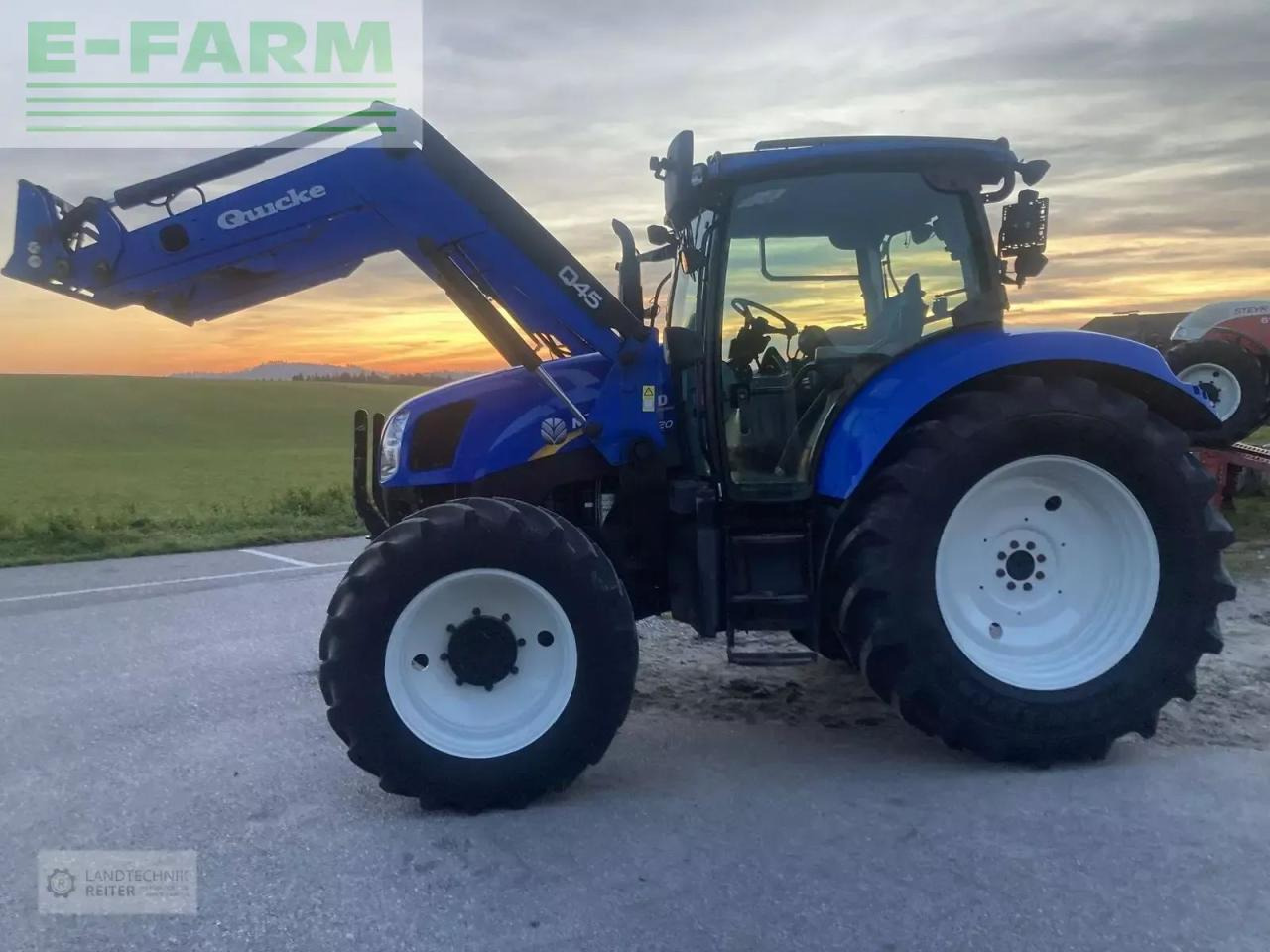 New Holland t6020 elite - جرار: صور 4 New Holland t6020 elite - جرار: صور 4