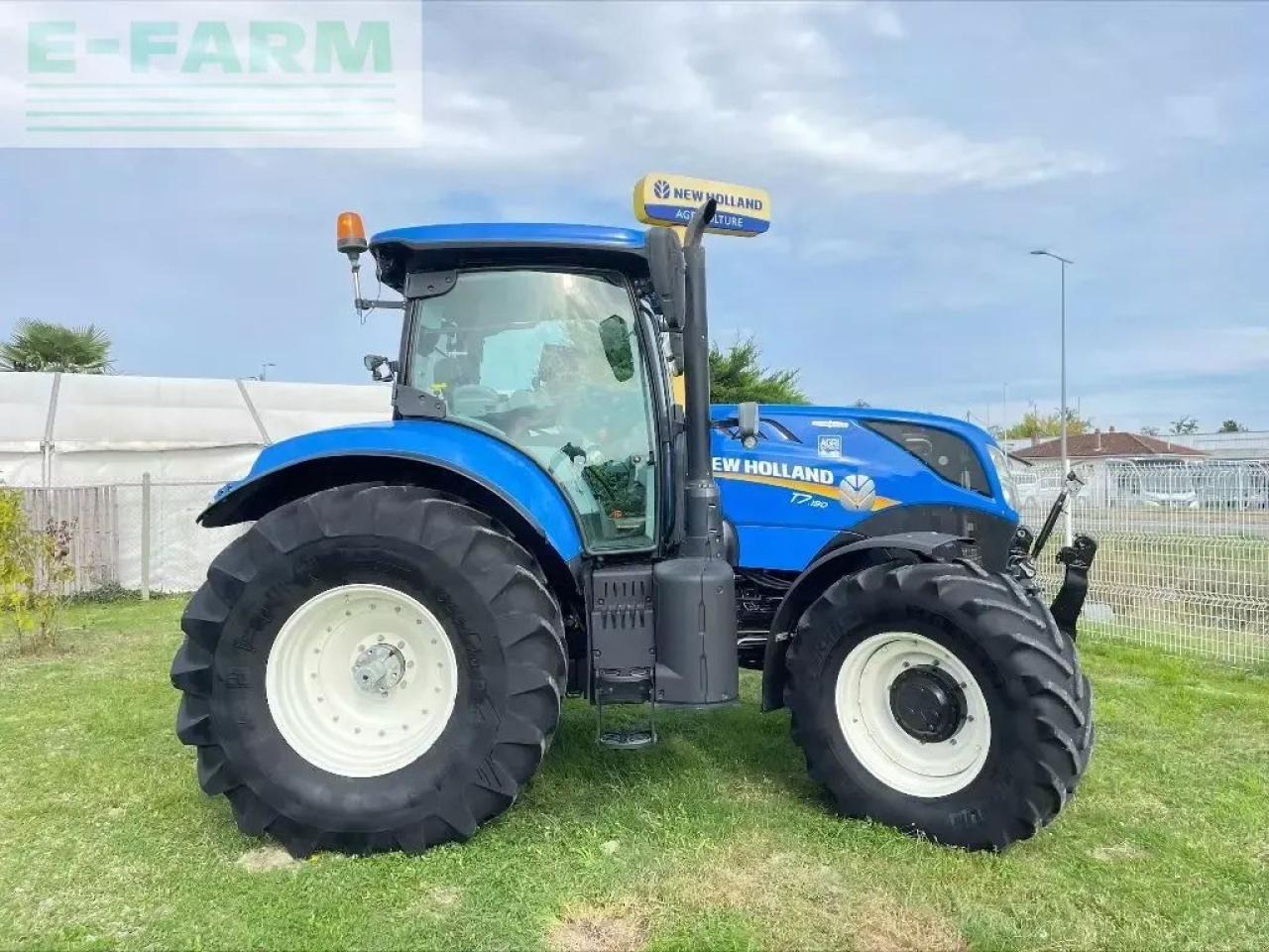 New Holland t7.190 - جرار: صور 5 New Holland t7.190 - جرار: صور 5