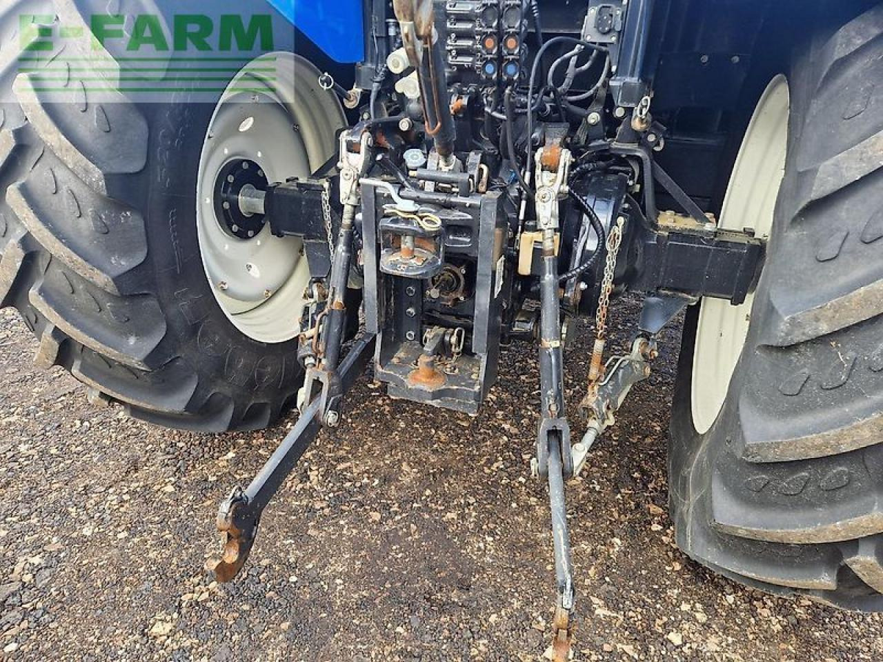 جرار New Holland t7.200 autocommand: صور 16