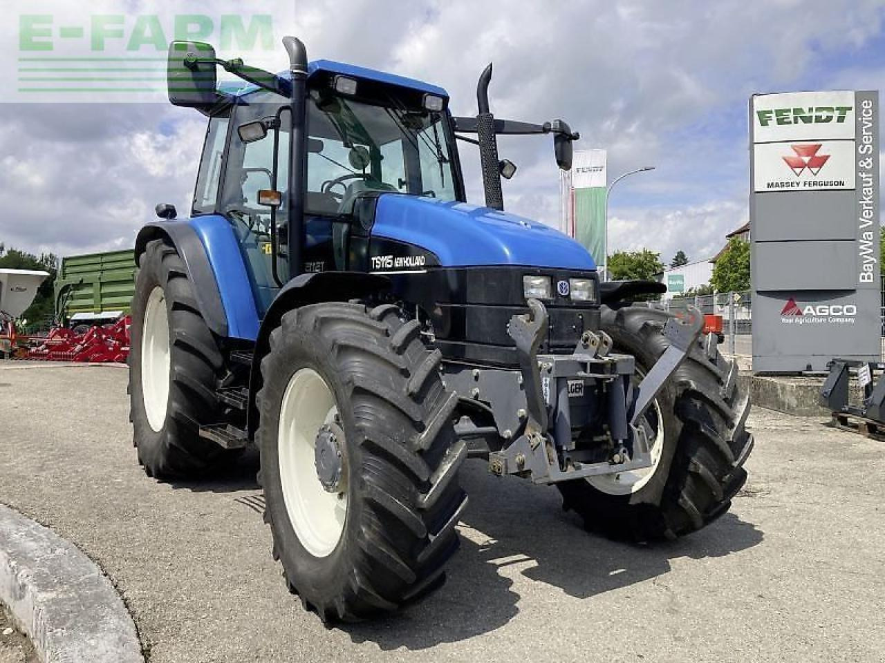 New Holland ts 115 - جرار: صور 2 New Holland ts 115 - جرار: صور 2