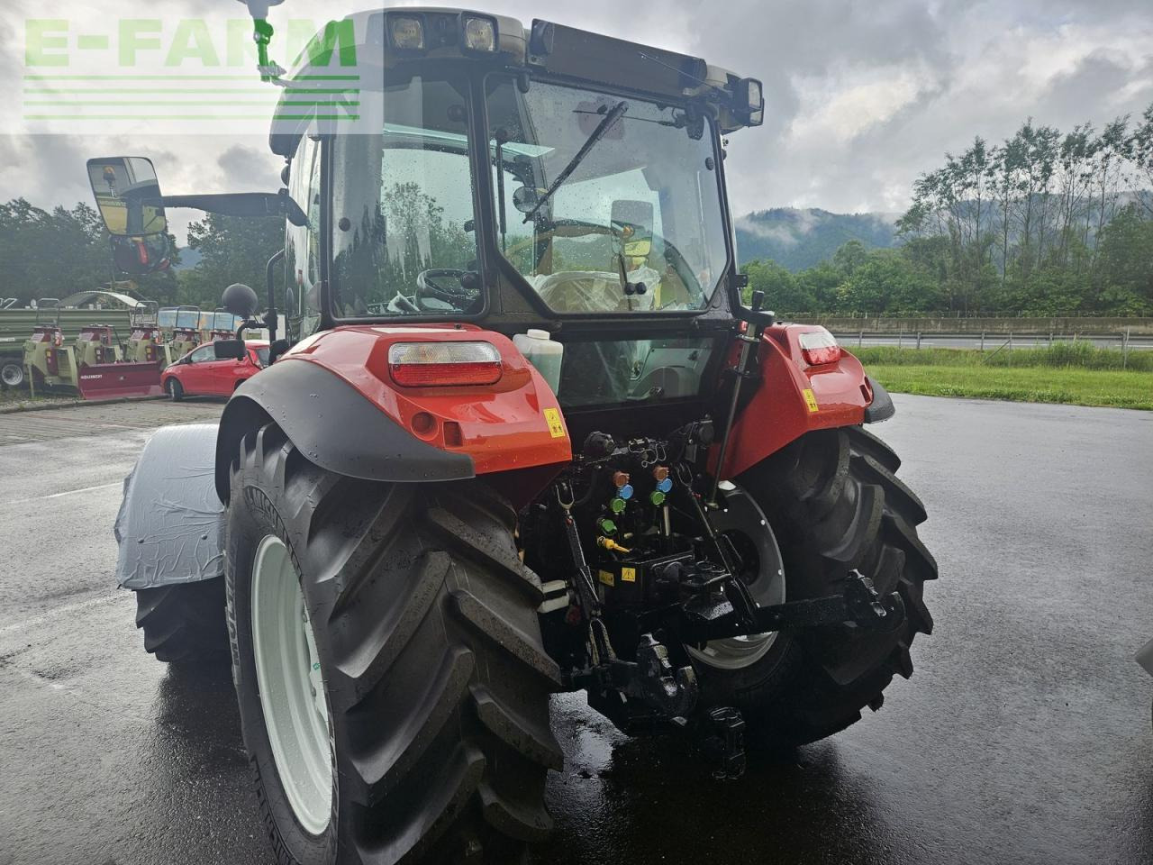 جرار Steyr 4075 kompakt s (stage v): صور 6