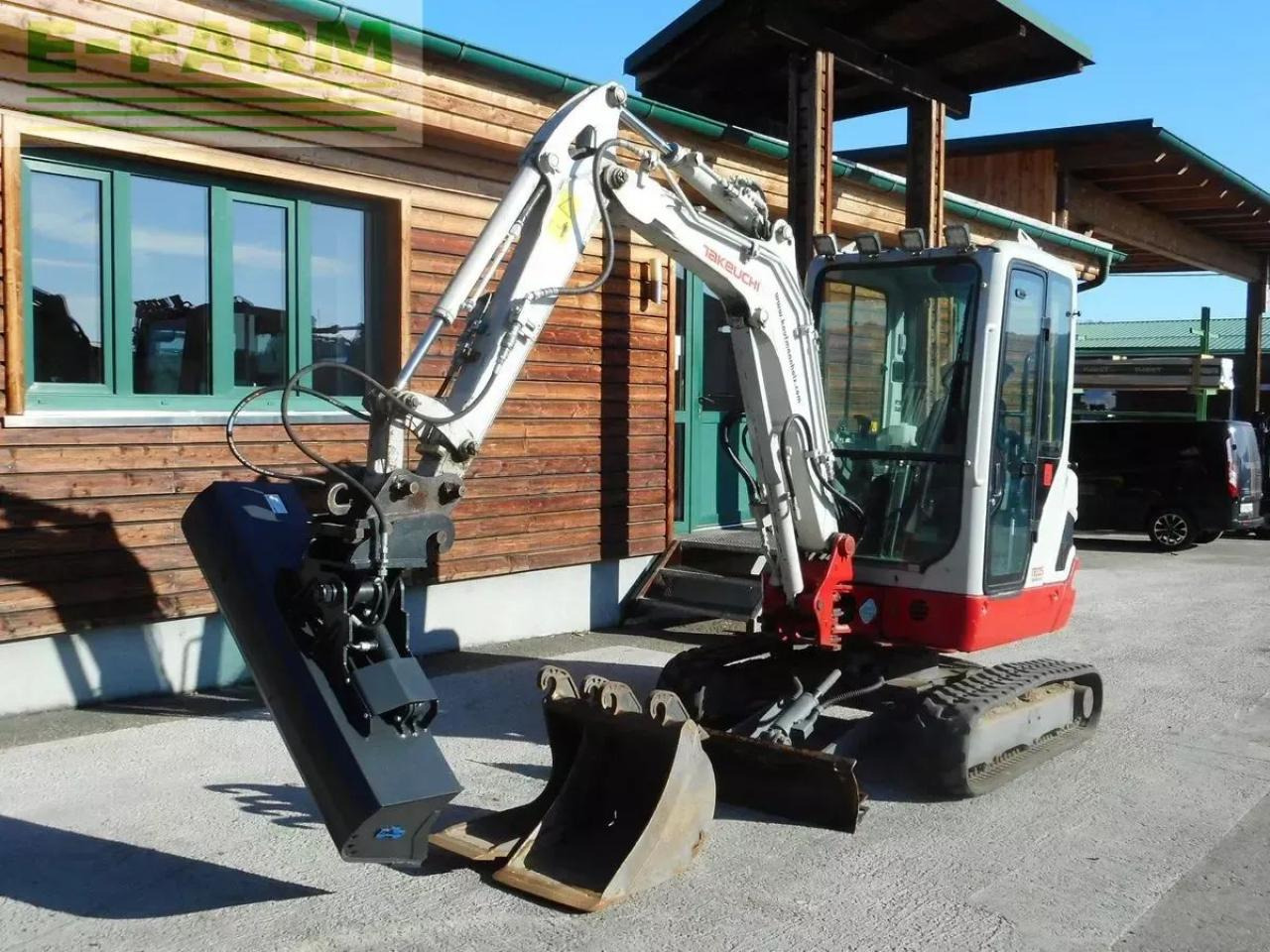 Takeuchi tb 225 ( 2.400kg ) mit hydr. verstellfahrwerk - حفارة مصغرة: صور 2 Takeuchi tb 225 ( 2.400kg ) mit hydr. verstellfahrwerk - حفارة مصغرة: صور 2