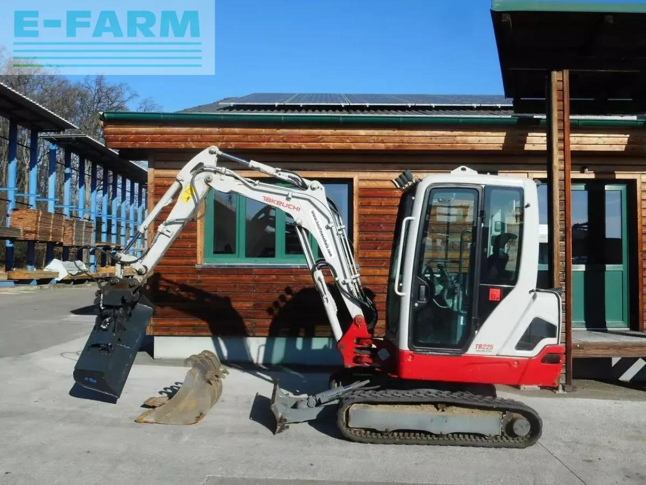 Takeuchi tb 225 ( 2.400kg ) mit hydr. verstellfahrwerk - حفارة مصغرة: صور 1 Takeuchi tb 225 ( 2.400kg ) mit hydr. verstellfahrwerk - حفارة مصغرة: صور 1