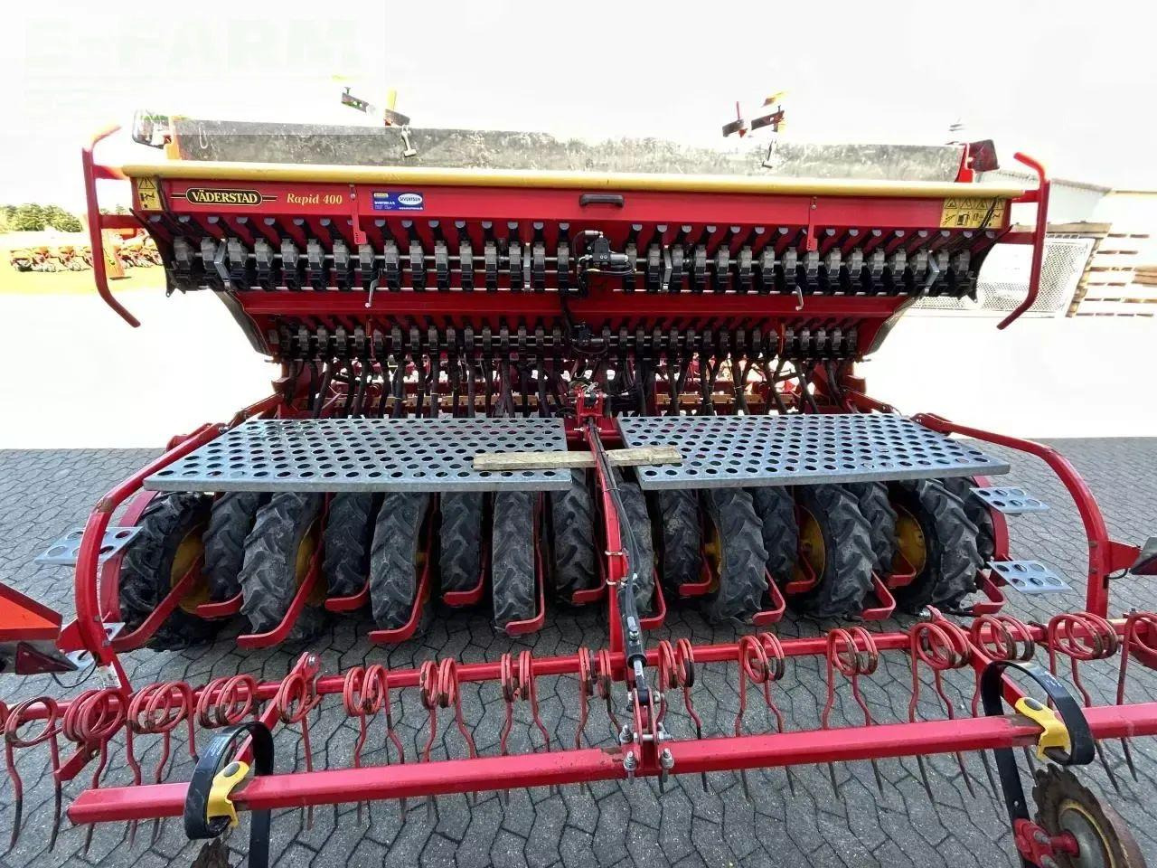 الة بذر Väderstad 400c: صور 10