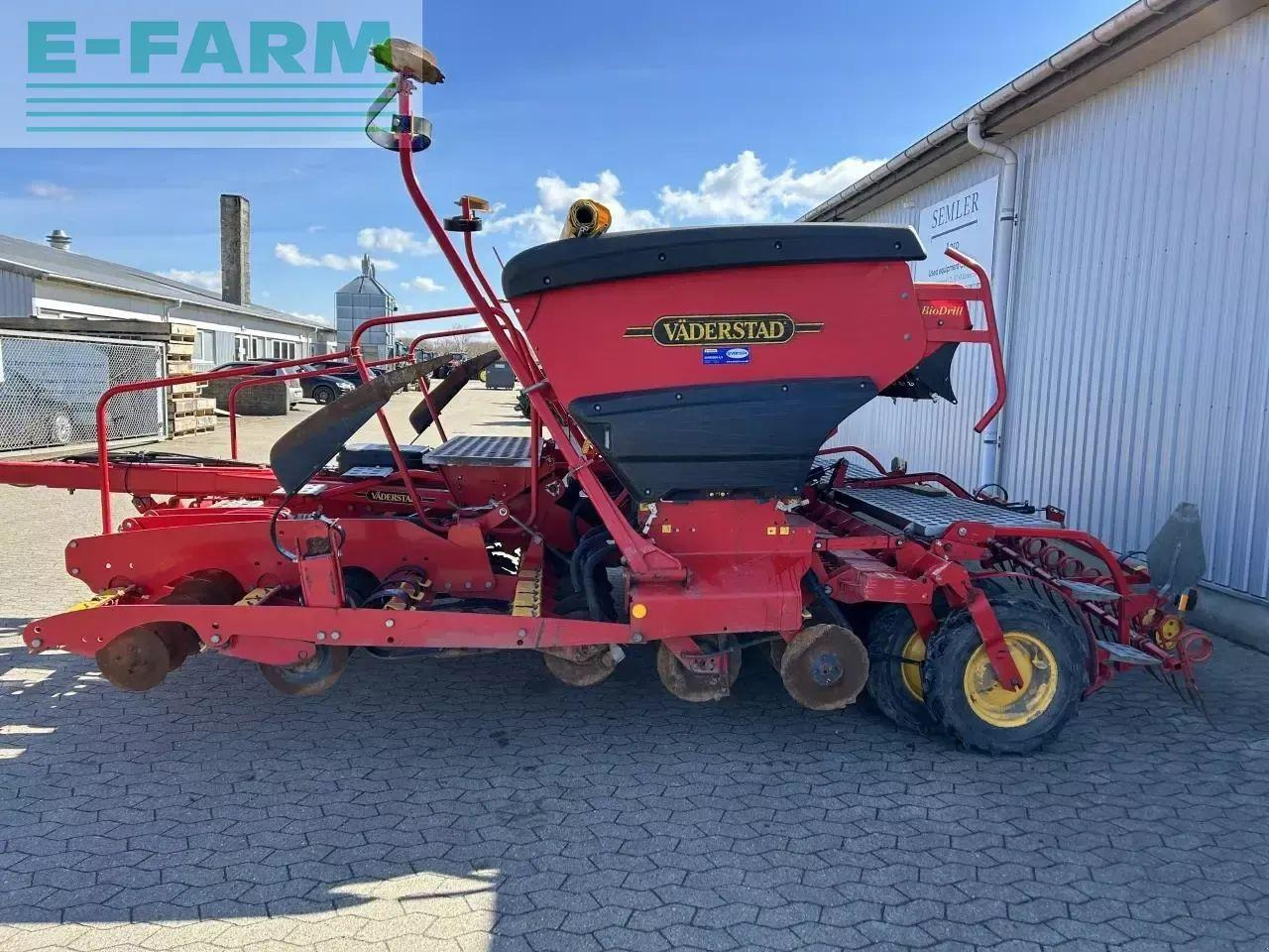 الة بذر Väderstad 400c: صور 8