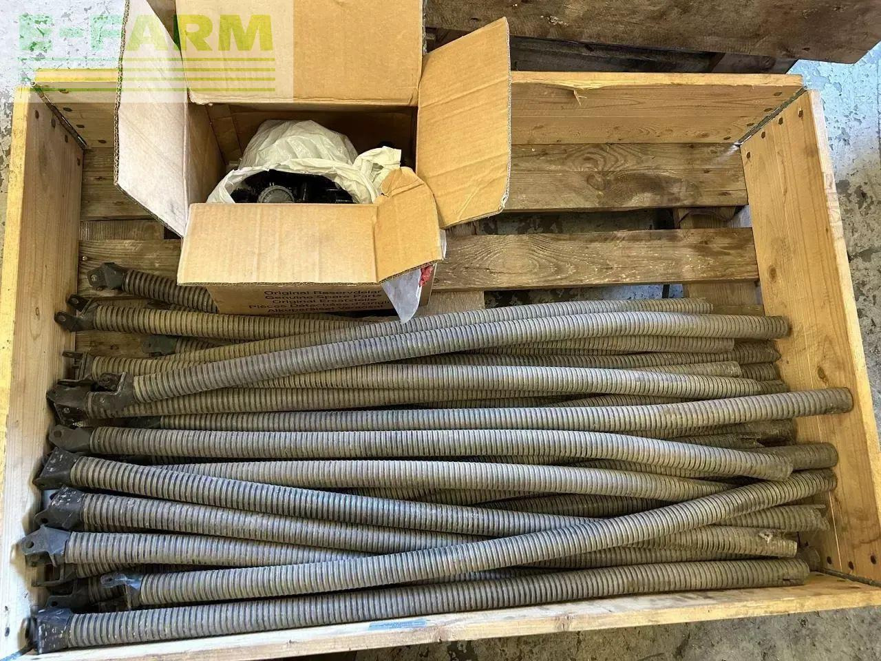 الة بذر Väderstad 400c: صور 7