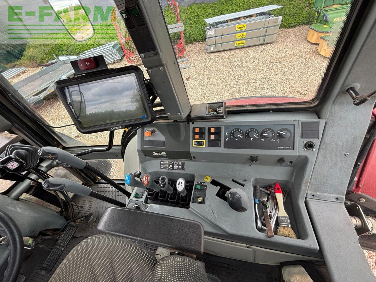 جرار Valtra T130: صور 12