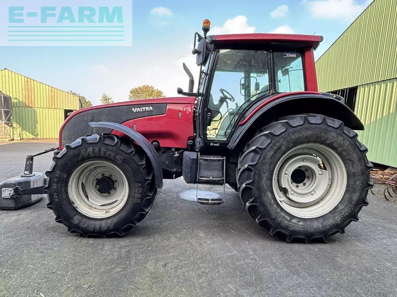 Valtra t121 hitech HiTech - جرار: صور 1 Valtra t121 hitech HiTech - جرار: صور 1
