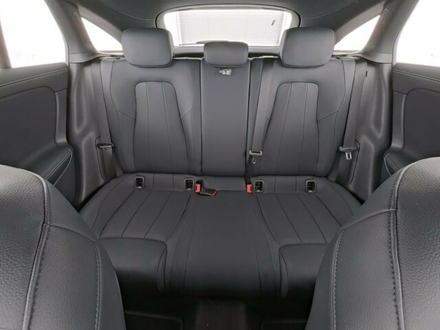 MERCEDES-BENZ CLA 180 Shooting Brake Progressive,Automatik,LED - سيارة: صور 2 MERCEDES-BENZ CLA 180 Shooting Brake Progressive,Automatik,LED - سيارة: صور 2