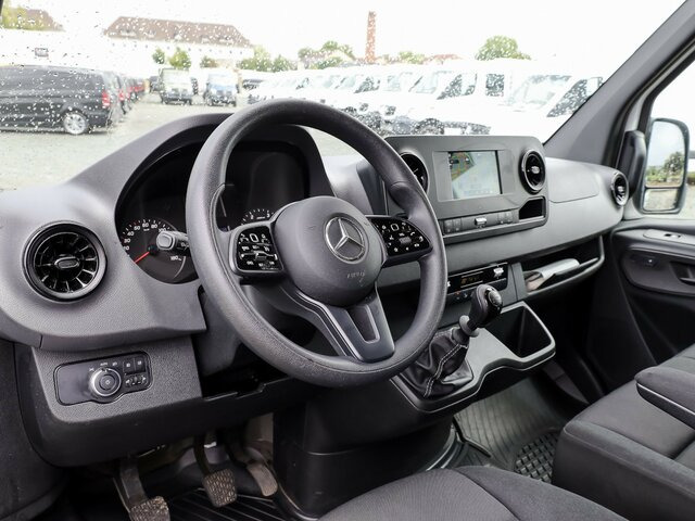 MERCEDES-BENZ Sprinter 317 CDI Kasten,L2H2,MBUX,Kamera - فان: صور 5 MERCEDES-BENZ Sprinter 317 CDI Kasten,L2H2,MBUX,Kamera - فان: صور 5