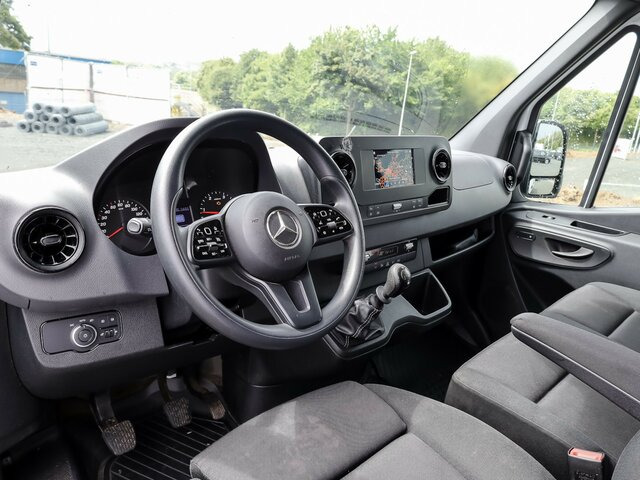 MERCEDES-BENZ Sprinter 317 CDI Kasten,L2H2,MBUX,Kamera - فان: صور 5 MERCEDES-BENZ Sprinter 317 CDI Kasten,L2H2,MBUX,Kamera - فان: صور 5