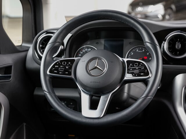 MERCEDES-BENZ T 180 Progressive,MBUX,LED,Navi,Kamera,Tempomat - ميكروباص: صور 5 MERCEDES-BENZ T 180 Progressive,MBUX,LED,Navi,Kamera,Tempomat - ميكروباص: صور 5