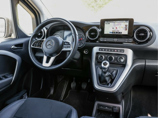 MERCEDES-BENZ T 180 d,Progressive,LED.AHK,MBUX,Navi,Kamera - ميكروباص: صور 3 MERCEDES-BENZ T 180 d,Progressive,LED.AHK,MBUX,Navi,Kamera - ميكروباص: صور 3