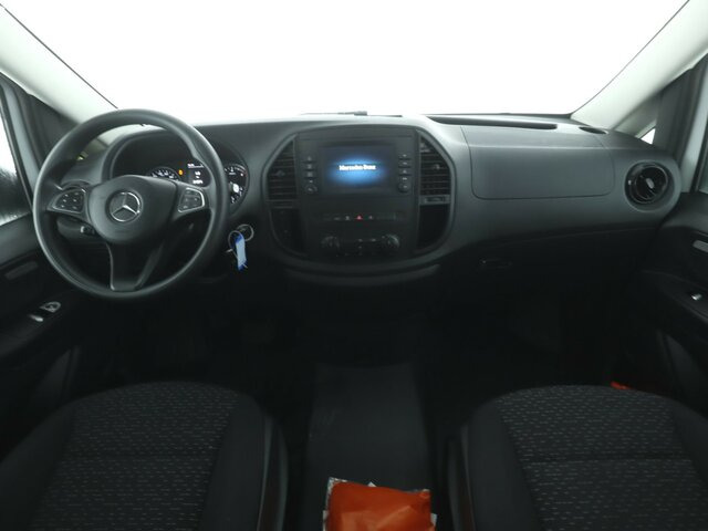 MERCEDES-BENZ Vito 114 TourerPro,lang,Automatik,8Sitze,Kamera... - ميكروباص: صور 2 MERCEDES-BENZ Vito 114 TourerPro,lang,Automatik,8Sitze,Kamera... - ميكروباص: صور 2