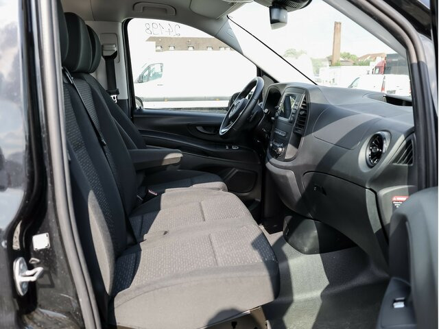 MERCEDES-BENZ Vito 116CDI lang,TourerPro,2xKlima,9Sitze,Kamera - ميكروباص: صور 3 MERCEDES-BENZ Vito 116CDI lang,TourerPro,2xKlima,9Sitze,Kamera - ميكروباص: صور 3