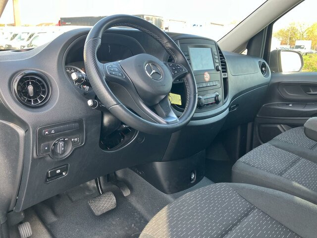 MERCEDES-BENZ Vito 116TourerPro ,Extralang,2xKlima,Kamera,AHK - ميكروباص: صور 4 MERCEDES-BENZ Vito 116TourerPro ,Extralang,2xKlima,Kamera,AHK - ميكروباص: صور 4